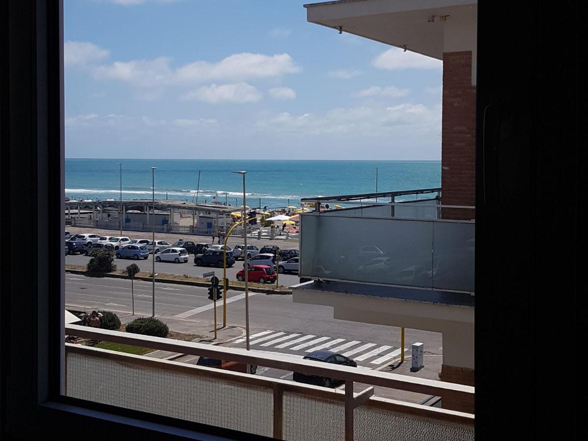 Apartamento Sea View Lido di Ostia Exterior foto