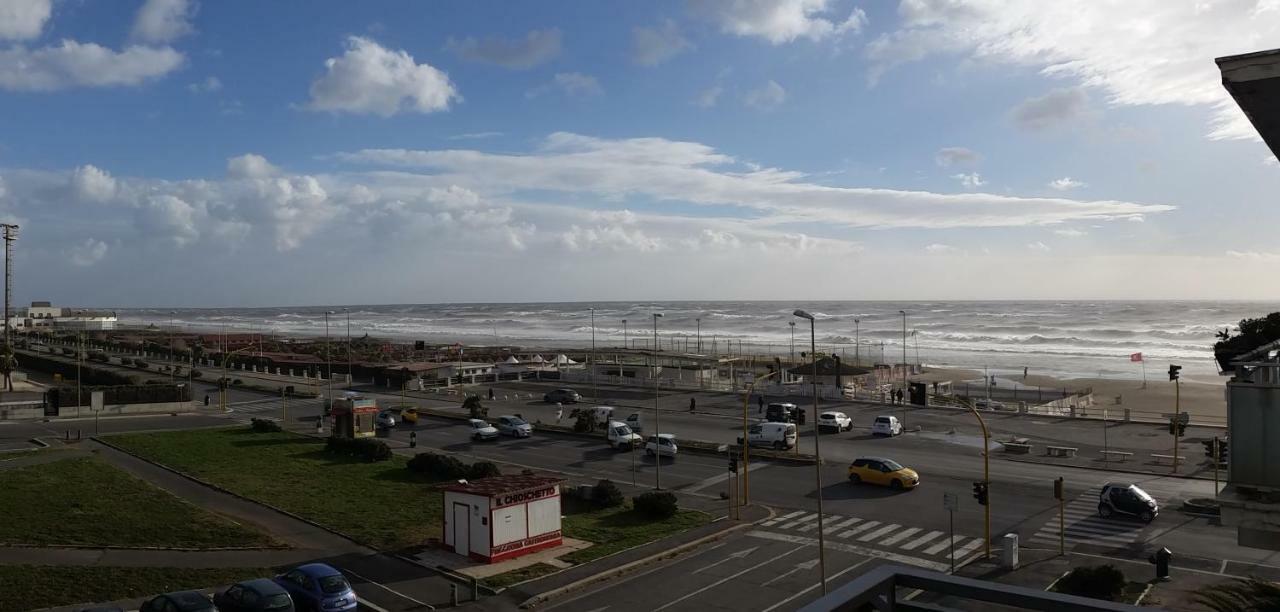 Apartamento Sea View Lido di Ostia Exterior foto